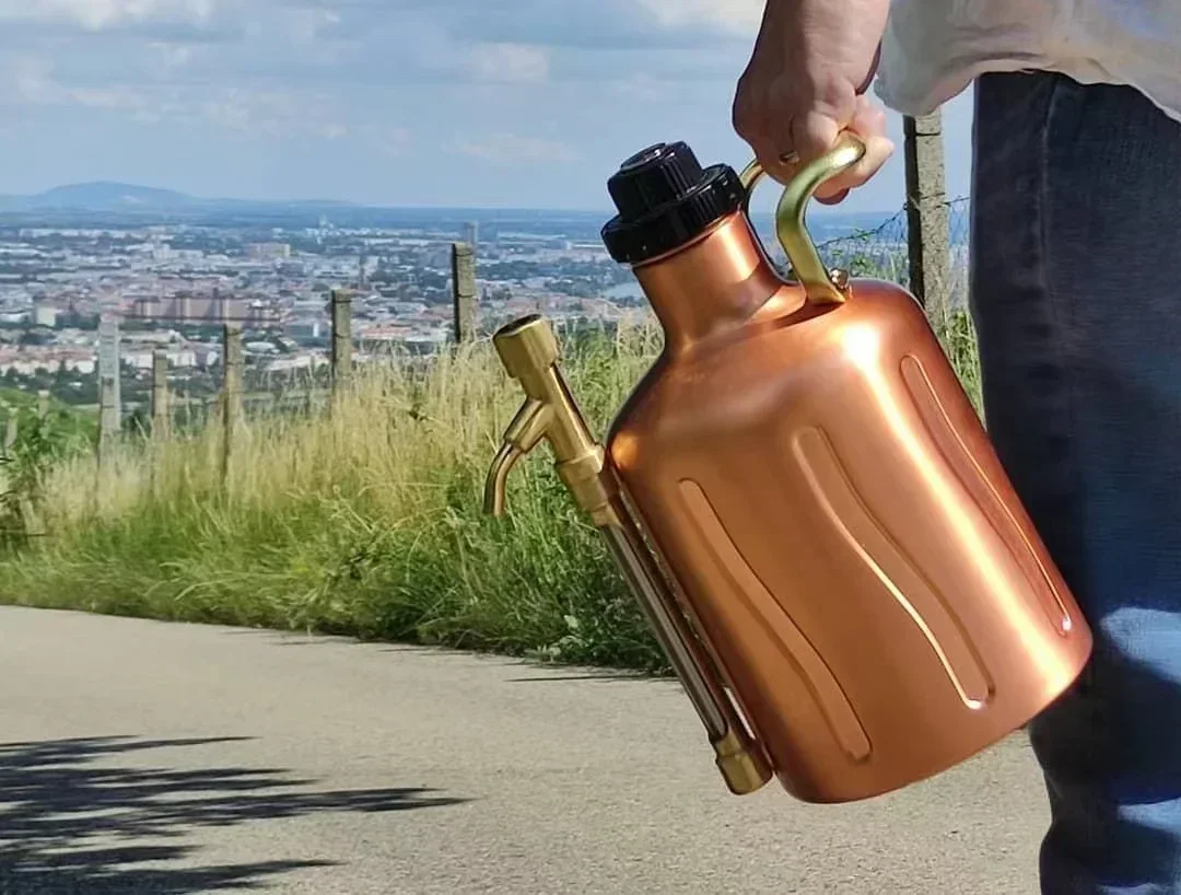 Хит продаж: Термос-фляга из не – обзор и цена Wine Like Beer